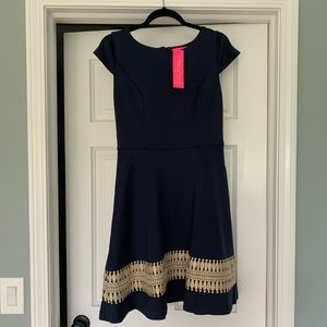 Lilly Pulitzer NWT SZ 10 Navy and Gold Dress